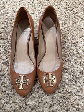 Tory Burch Cognac Leather Logo Ballet Flats with Gold Emblem